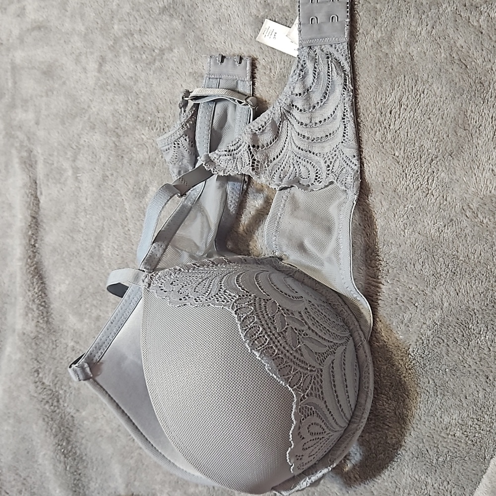 Bra - Picture 2 of 2